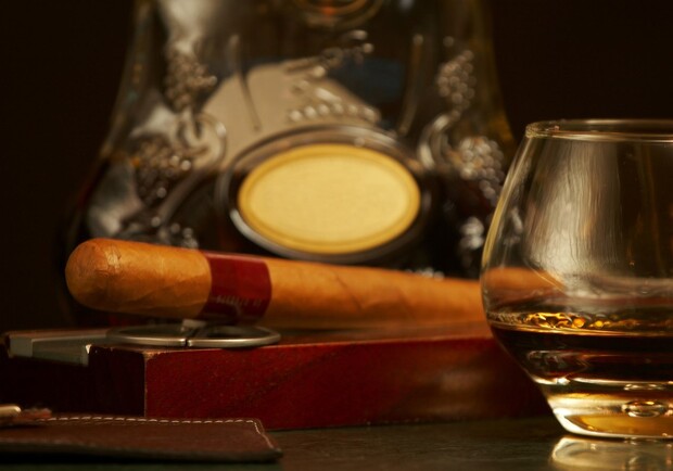 Можно отмечать праздник кубинских сигар. Фото: vk.com/cubacigars