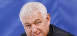 Глава Киевской облгосадминистрации Анатолий Присяжнюк уволил начальника управления промышленности, транспорта и связи