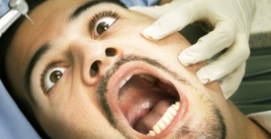 Сегодня – День рождения самого страшного прибора стоматологов. Фото: 32zuba.net
