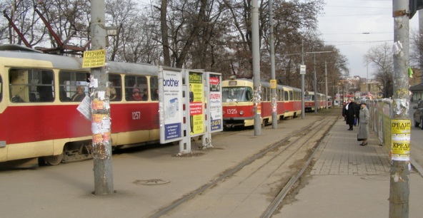 Трамваи стоят. Фото: "Днепропетровск. Комментарии"