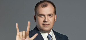 Губернатор Днепропетровской области играет ДДТ на гитаре