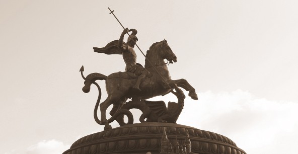 Памятник Георгию Победоносцу в Москве. Фото: konst.org.ua