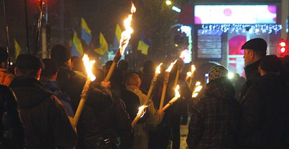 Факельное шествие. Фото: Денис Моторин