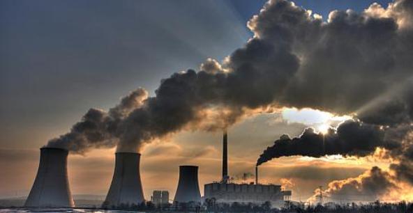 Количество выбросов в атмосферу измеряется в миллионах тонн. Фото: detach.ru