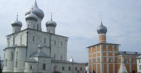 Основанный святым Хутынский монастырь в Новгороде. Фото: novgorodmuseum.ru