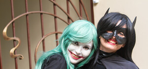 В Одессу съехались фанаты анимэ: Бэтмен и Джокер, блондинки в латексе и ангелы