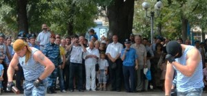 В центре Луганска ВДВшники и 