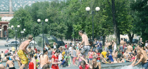 Водная битва 3: темные против светлых,  желтые против синих