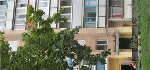 Годовщина ЧП на улице Слинько: стены красят в желтый цвет, а виновник взрыва ищет работу