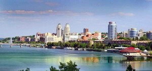 Как раньше назвался Днепропетровск и сколько у него дней рождения