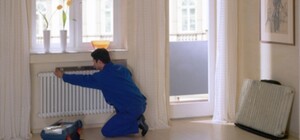 Вызвать сантехника в Днепропетровске: сколько стоит настройка системы отопления и ремонт кранов