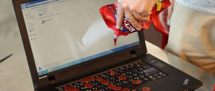 Убил из-за ноутбука. Фото: tech.onliner.by