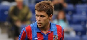 Два футболиста из исчезающего 