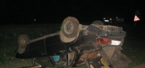 В Крыму парень без прав перевернулся на 