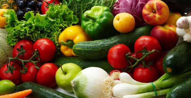 Сегодня – день свежих овощей и фруктов. Фото с сайта look.com.ua