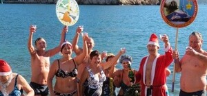 Новый год в Крыму: праздновали в море, съели две тысячи пирожных и родили тройню