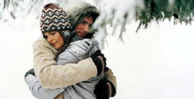 А психологи утверждают, что обниматься полезно. Фото с сайта eva.ru