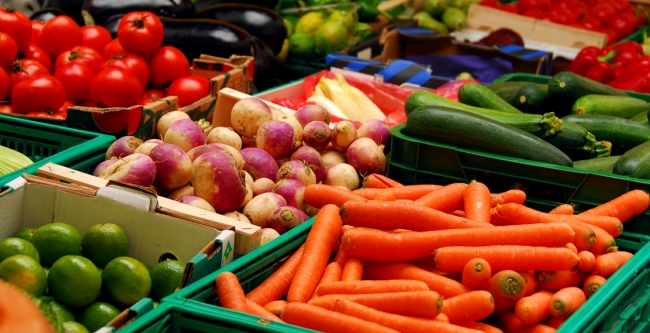 Сегодня можно сырые овощи и фрукты. Фото с сайта mygazeta.com