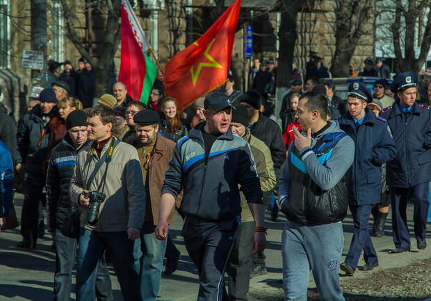 Антифашистский марш в Днепропетровске. Фото Дениса Моторина