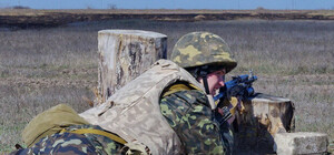 Как готовят будущих военных: в пригороде Одессы по ночам стреляют из гранатомета и снайперских винтовок