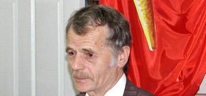 Пограничники принесли Джемилеву извинения за 