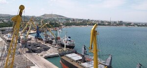 Порты в Феодосии и Евпатории прекратят существование