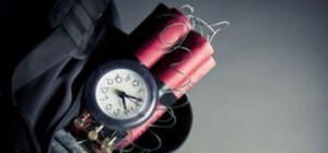 В Одессе расклеивают листовки, как действовать при угрозе теракта