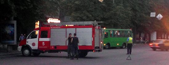 Авария на Титова. Фото: Днепр.Инфо
