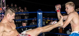 В Днепропетровске прошел чемпионат области по смешанным единоборствам