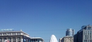 В Днепропетровске вместо Ленина поставили яйцо