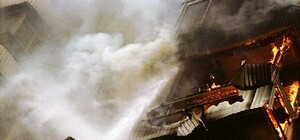 Из горящего здания на Карла Маркса эвакуировали 12 человек