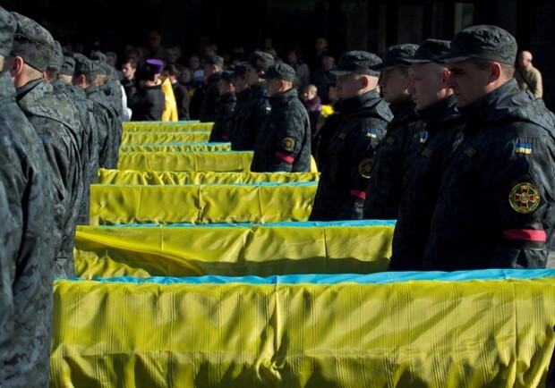 В Днепропетровске уже похоронили более сотни неизвестных солдат. Фото Vgorode.ua