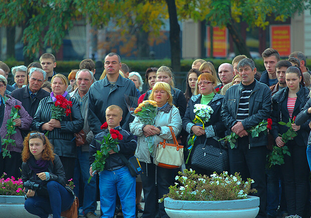 В Днепропетровске попрощались с погибшими в АТО. Фото Vgorode.ua 
