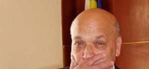 Анекдот от Москаля: ночью губернатор Луганщины гуляет по Северодонецку и поднимает настроение местным жителям [видео]