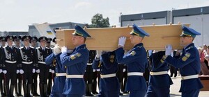 Из Харькова в Голландию отправили последние останки жертв сбитого 