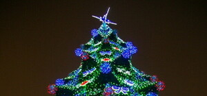 Сегодня откроют Молодежную елку в парке Шевченко