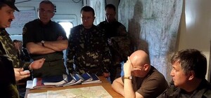 Турчинов отправился в донецкий аэропорт, чтобы разобраться в ситуации