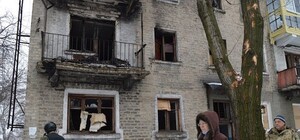 Из села под Луганском детей будут вывозить на бронетехнике