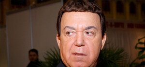 Кобзон стал народным артистом Луганской республики