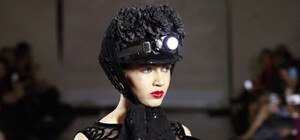 Блоги Одессы. Модный стилист о показе украинских дизайнеров: вышиванки, меха и шахтерские каски