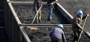 Уголь из Донбасса стремительно вывозят в Россию на глазах ОБСЕ