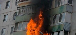 Спасатели нашли труп мужчины в сгоревшей квартире на проспекте Кирова