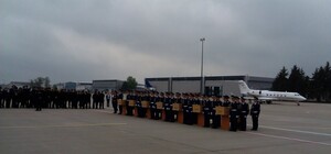 Из харьковского аэропорта отправили последние семь контейнеров с останками жертв сбитого 