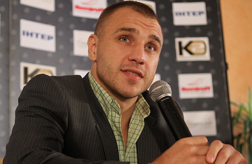 Макс Бурсак уверен в своей победе над Брайаном Верой. Фото с сайта isport.ua