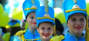 В центре Днепропетровска ради бойцов АТО продефилирует военный оркестр