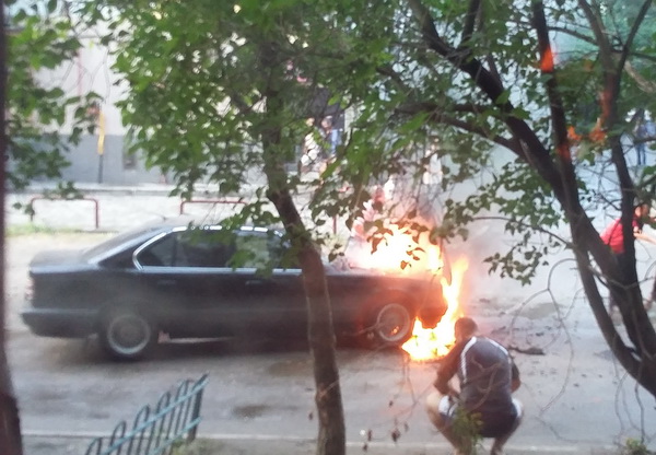 Новость - События - В Днепропетровске взорвался автомобиль БМВ