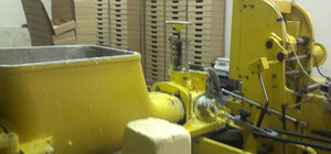 На Львівщині виготовляли  масло-підробку під відомі марки  в антисанітарних умовах