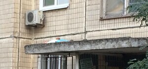 На Фрунзенском пьяный притворился мертвым и напугал весь двор