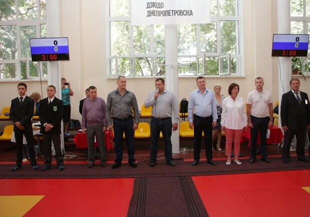 Новость - События - Борис Филатов посетил открытие нового сезона днепропетровской детской лиги по дзюдо