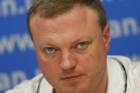 Новость - События - На местных выборах представители режима Януковича готовятся к досрочным выборам в ВР – Олейник